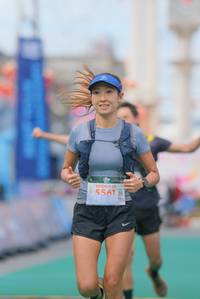 BIB: 5561
                            <button type="button" onclick="openModal(21760964)" class="btn btn-primary btn-sm float-right btn-popup" data-toggle="modal" data-target=".modal-high-quality">
                        <i class="fas fa-shopping-cart"></i> Add to Cart
                    </button>
                                            <button type="button" onclick="isThisMe(21760964, true)" class="btn btn-success btn-sm float-right btn-popup btn-isme hidden" data-toggle="tooltip" data-placement="bottom" title="นี่คือรูปของคุณใช่ไหม คลิกที่นี่เพื่อเอาเข้าอัลบั้ม">
                        <i class="fas fa-plus"></i> Add to album
                    </button>
                    <button type="button" onclick="isThisMe(21760964, false)" class="btn btn-warning btn-sm float-right btn-popup btn-isnotme hidden">
                        <i class="fas fa-ban"></i> Remove from album
                    </button>